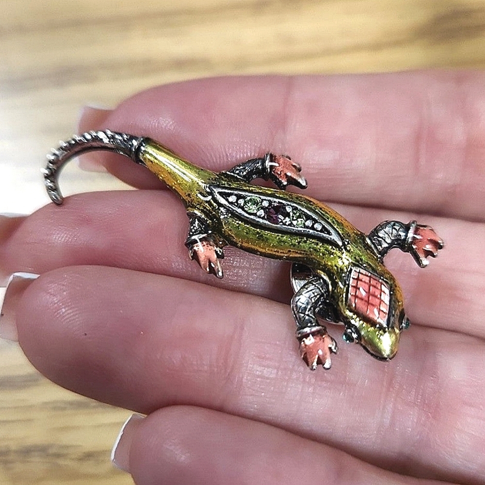 OLIT USA Crystal & Enamel Lizard Pin